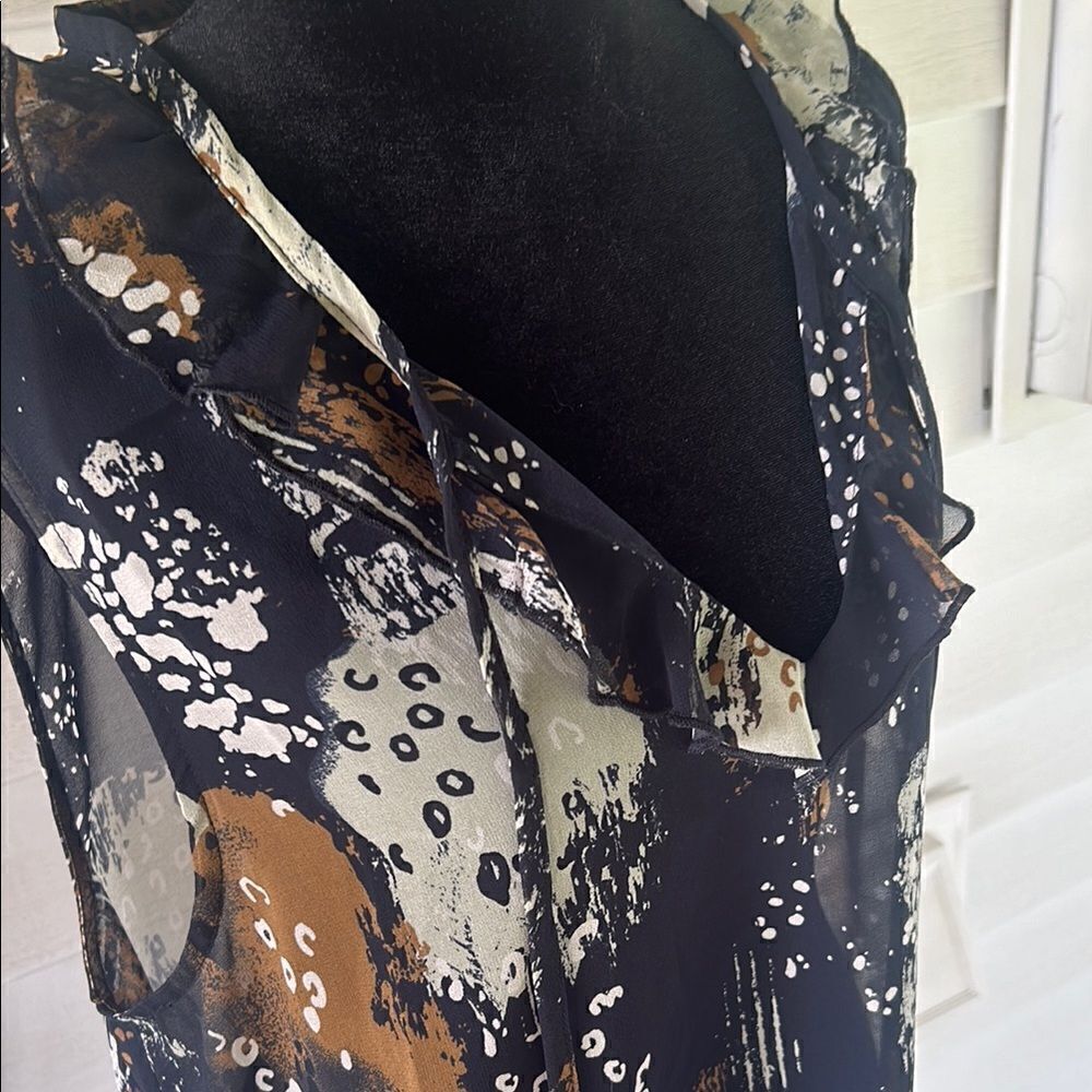 CAbi Black and Cream Tie Front Sleeveless Tunic XL style 4185   E - Picture 4 of 6